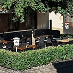 维恩豪斯韦斯酒店 3* 雷温
