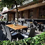 维恩豪斯韦斯酒店 雷温
