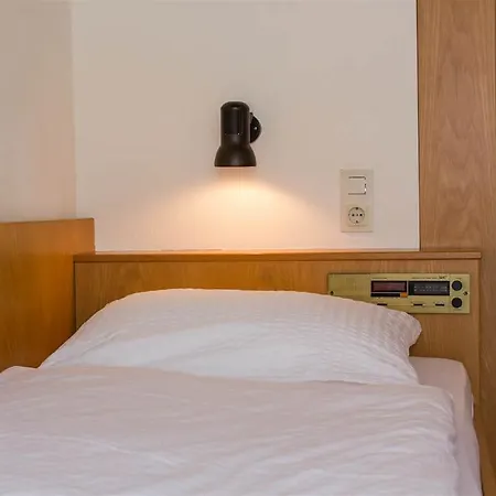 Hotel Weinhaus Weis Leiwen