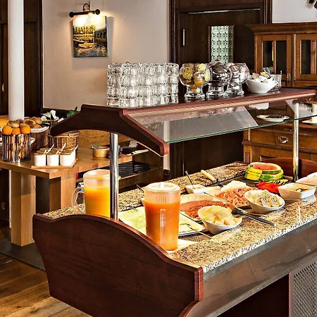 Hotel Weinhaus Weis Leiwen