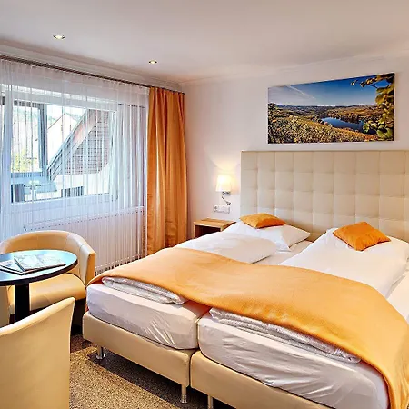 Hotel Weinhaus Weis Leiwen