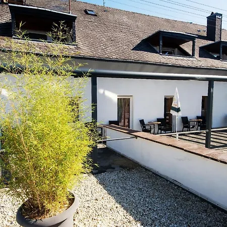 Weinhaus Weis Hotel 3*