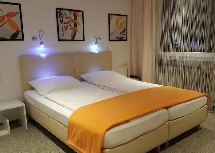 Weinhaus Weis Hotel 3*