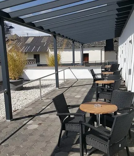 Weinhaus Weis Hotel 3*